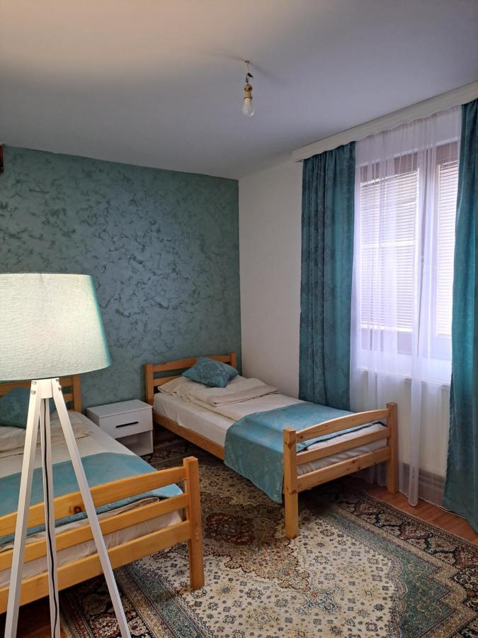 Apartman Lara 2 Apartment Foca Ngoại thất bức ảnh