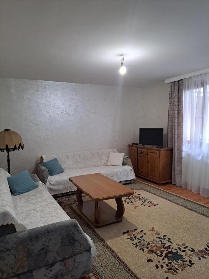 Apartman Lara 2 Apartment Foca Ngoại thất bức ảnh